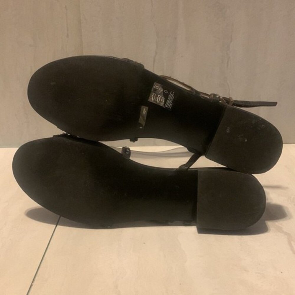 & Other Stories Strappy Flat Sandals US 9.5 Leather Black Studded Rhinestone - Picture 6 of 16